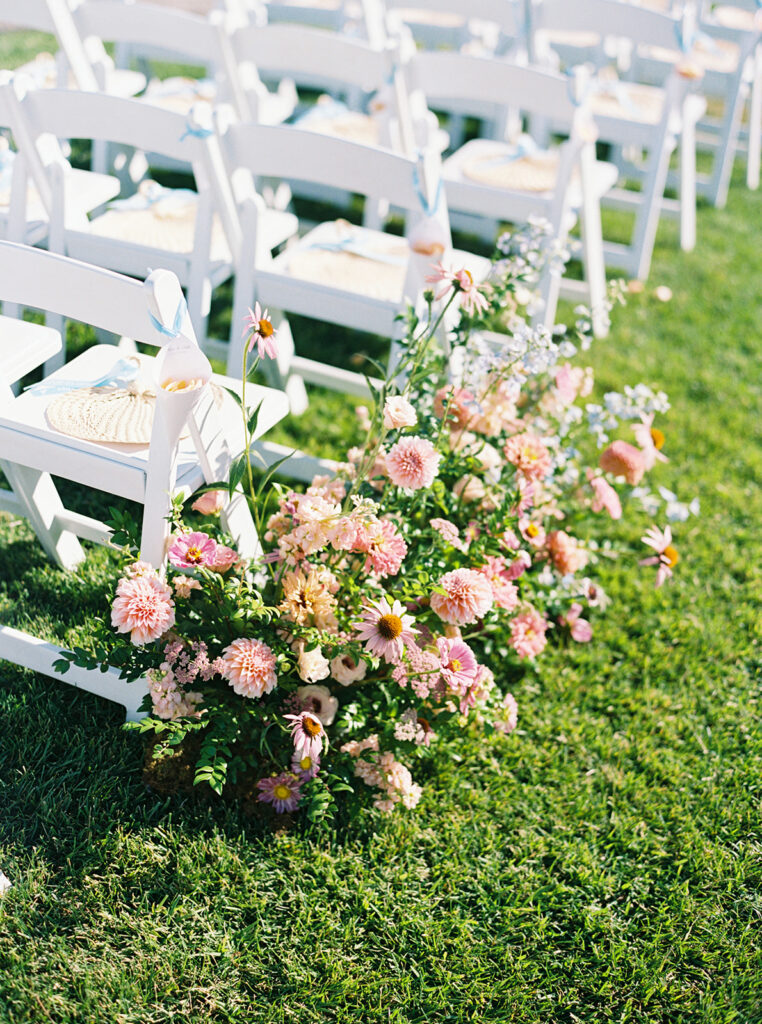Top 4 Wedding Florists In Napa County From A Luxury Wedding Planner Team: Carly Saber Events