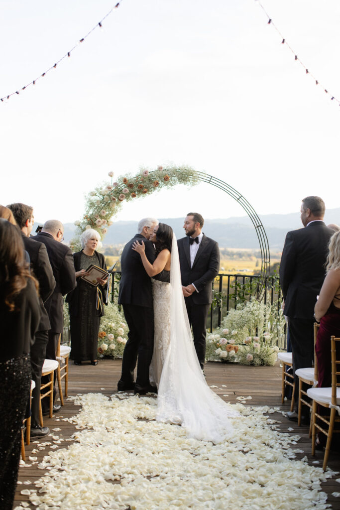 An Elegant Affair: A Stunning Wedding at Auberge du Soleil in Napa Valley