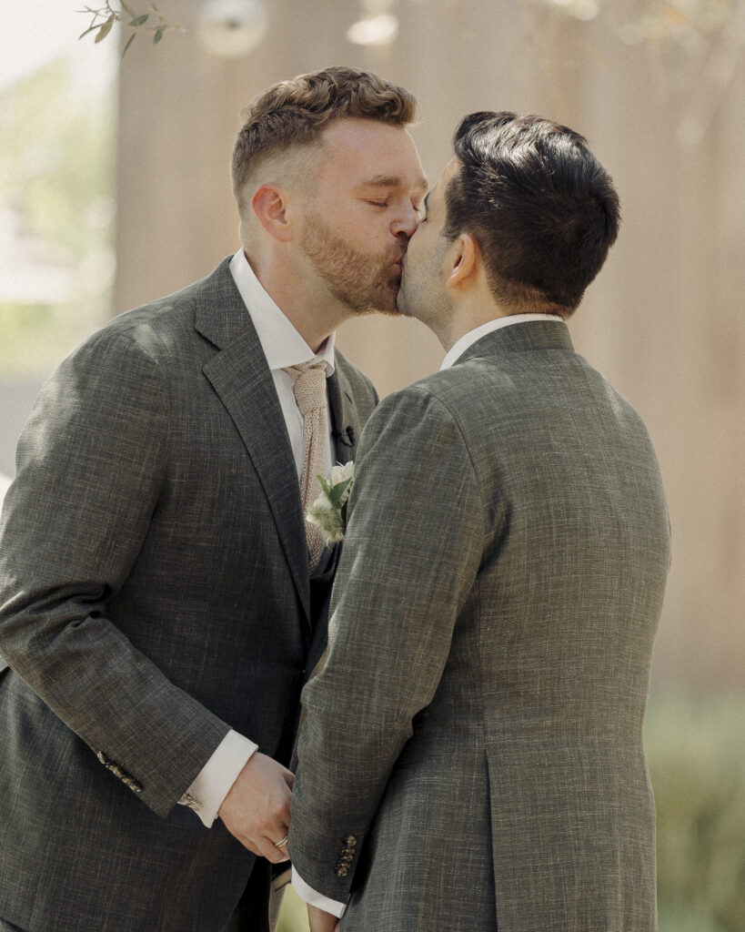 groom ready vows to groom at vow reading at estate yountville